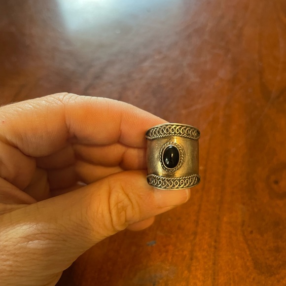 Vintage sterling and onyx ring - Picture 2 of 4